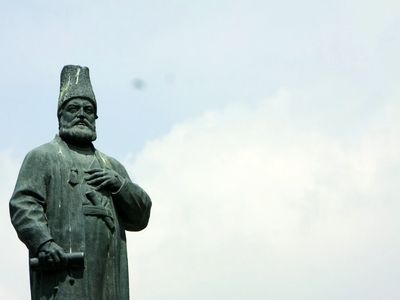 سند ازدواج امیرکبیر با خواهر ناصرالدین‌شاه قاجار + عکس