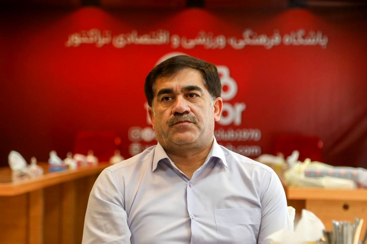 بهتاج: از نتایج راضی نیستیم ولی به بردیف اعتماد داریم/ اشتباهات داوری علیه تیم ما بیش از حد زیاد است/ فعلاً مهاجم خارجی مد نظرمان نیست