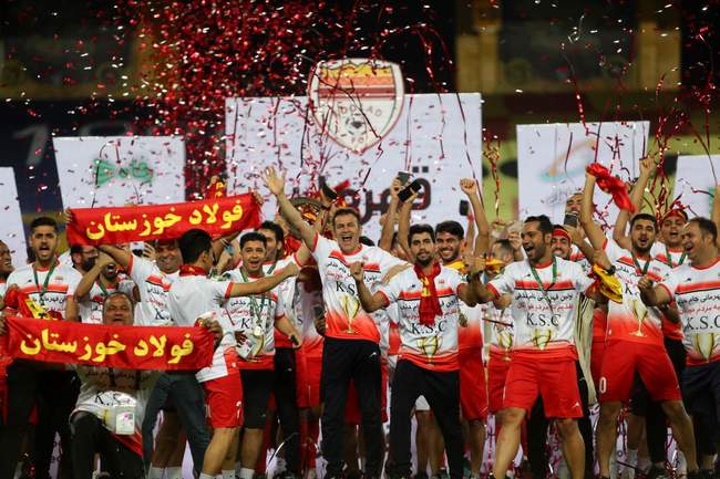 گزارش تصویری مراسم اهدای مدال قهرمانی جام حذفی به فولاد