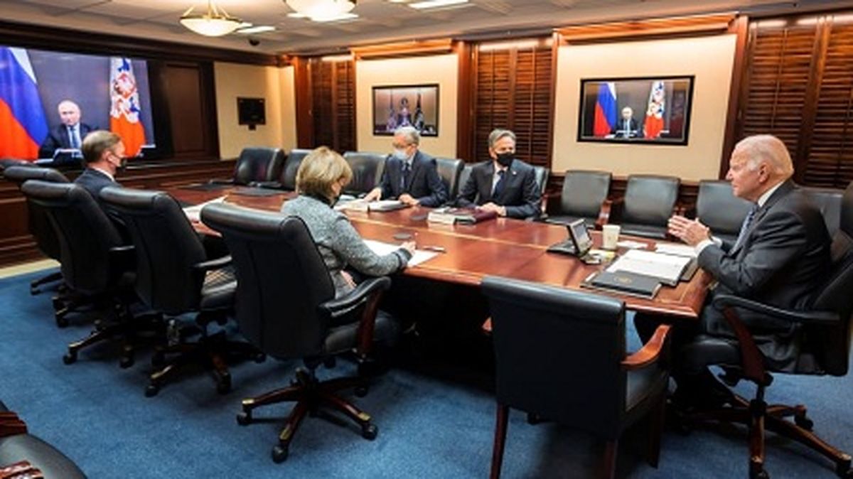 Kremlin: US, Russia leaders agree to further talks on Ukraine