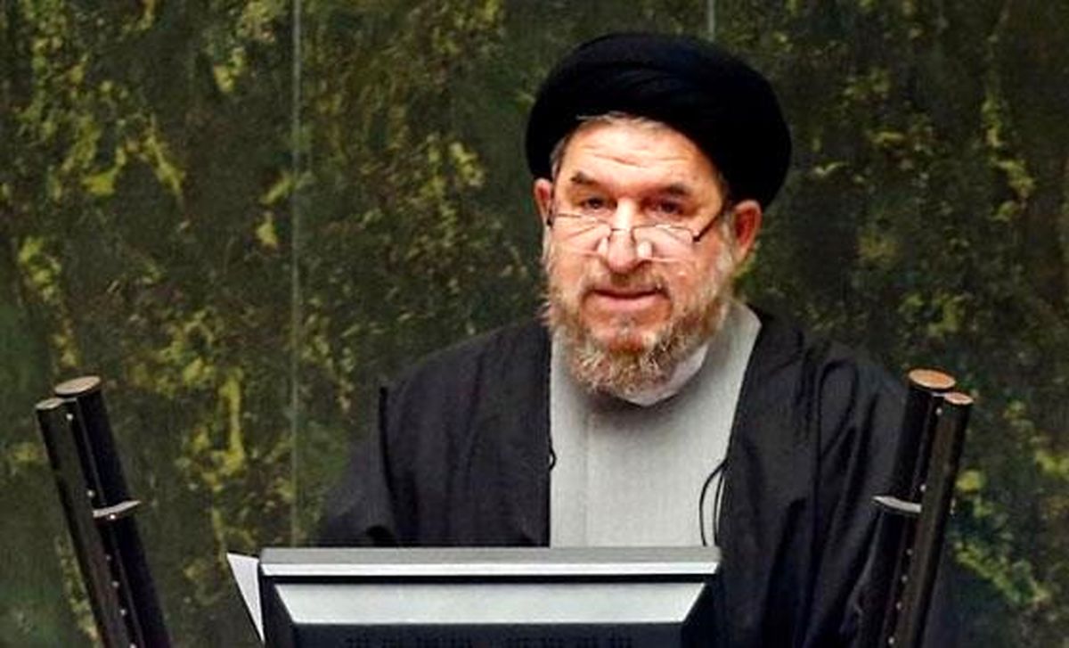 وضیعت فقر در جامعه بدتر شده و فشار اقتصادی برای مردم سخت شده است/درآمد سرانه ملی با پیش بینی های برنامه ششم فاصله زیادی دارد