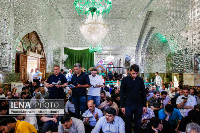 قرائت دعای «عرفه» - امام زاده صالح تهران