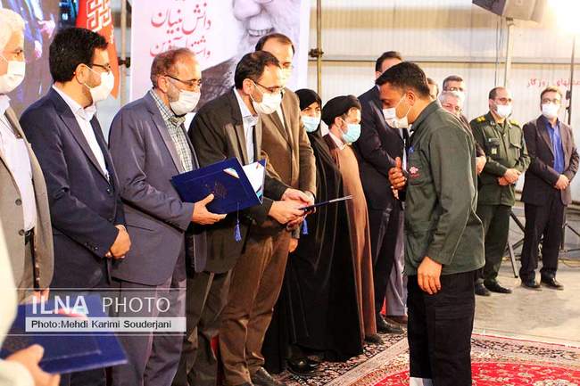 راه اندازی کارخانه اکریلیک2 شرکت پلی اکریل ایران در اصفهان 