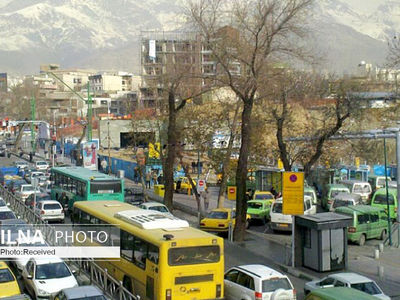 راهکارهای مدیریت شهری کرج در راستای کاهش ترافیک و‌ آلودگی هوا