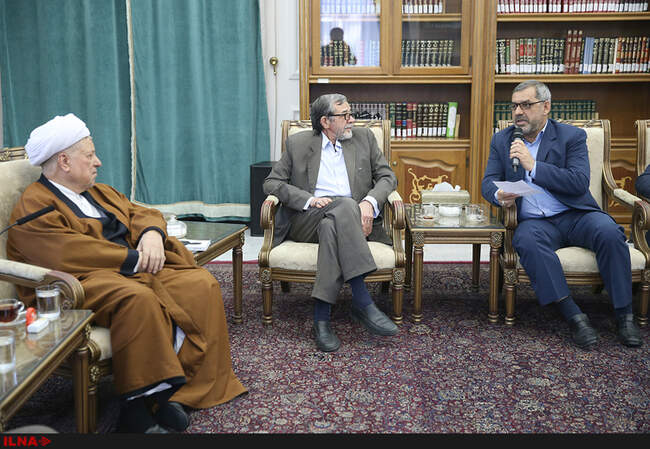  دیدار جمعی از سرداران بازنشسته سپاه پاسداران با آیت‌الله هاشمی رفسنجانی