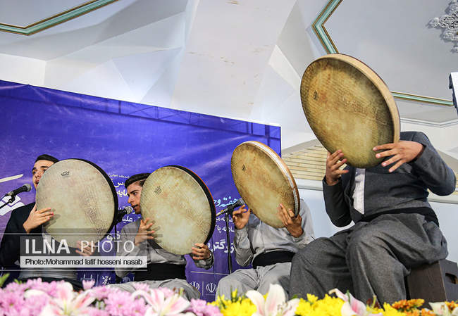 آغاز برنامه های هفته وحدت در سنندج