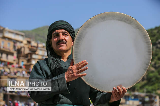  مراسم هزار دف در روستای تاریخی پالنگان برگزار شد .