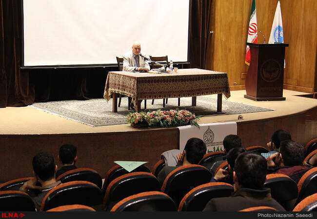 مراسم روز دانشجو با حضور مهدی کوچک‌زاده و مسعود میرکاظمی - پردیس علوم دانشگاه تهران 