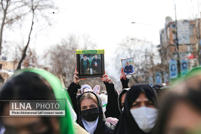 راهپیمایی یوم الله 22 بهمن در سنندج 