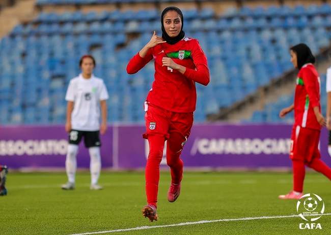 گزارش تصویری بازی تیم ملی بانوان ایران و ترکمنستان