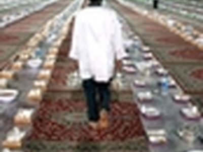 اطعام ۷ هزار همدانی در شام غریبان امام حسین(ع)