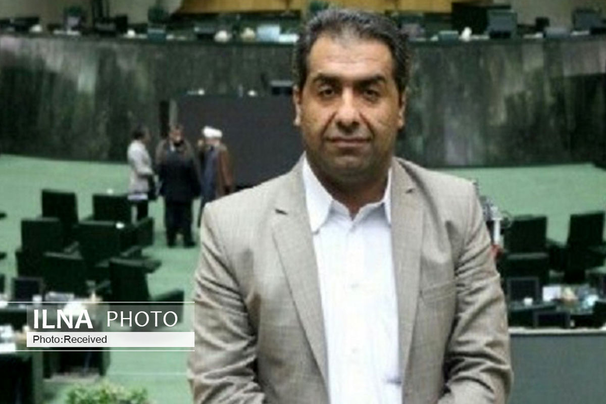 انتقاد از عملکرد صدا و سیما در توجیه مردم درباره کرونا/کمبود ماسک و مواد ضدعفونی کننده در سیستان و بلوچستان