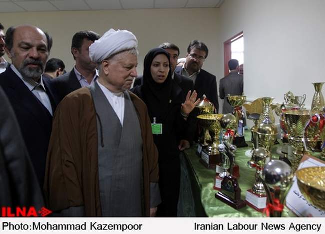 بازدید آیت الله هاشمی از دانشگاه آزاد کرمانشاه