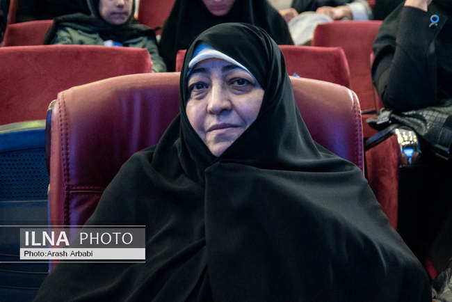 مراسم تجلیل از زنان کارگر نمونه
