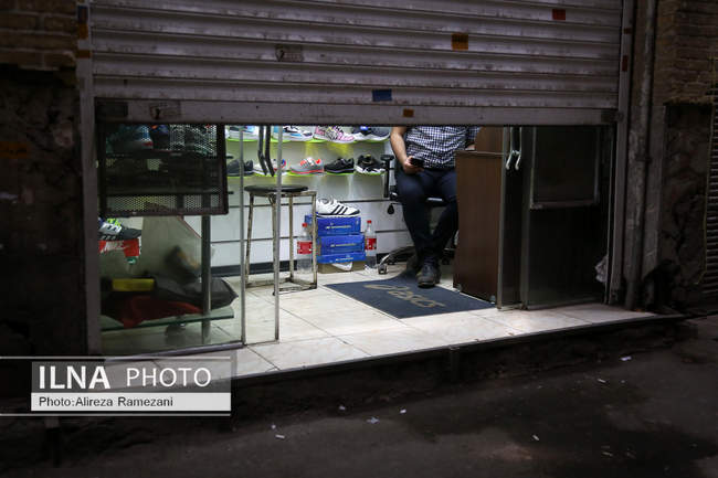 نقشه همچنان سیاه است ، حجره‌ها نیمه تعطیل