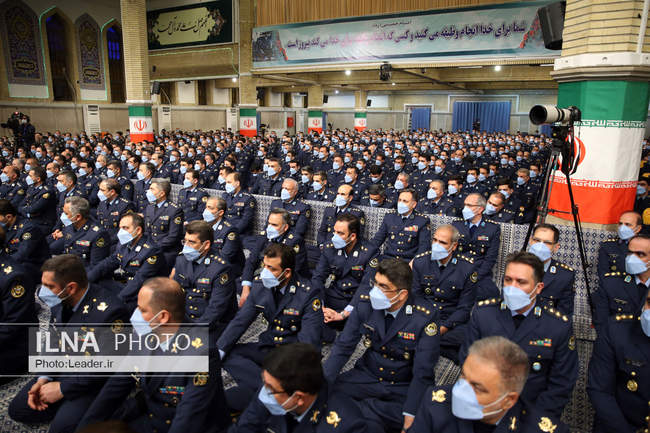 دیدار جمعی از فرماندهان نیروی هوایی و پدافند هوایی ارتش با رهبر انقل