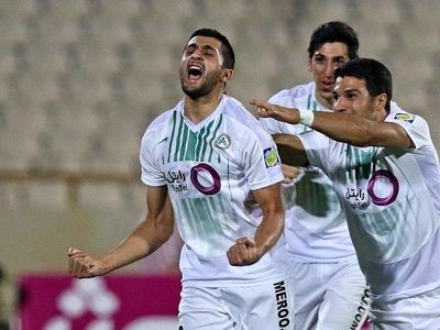 گل سوم ذوب آهن به الغرافه / برتری با نژاد مهدی