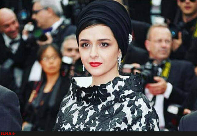 شهاب حسینی و اصغر فرهادی جایزه بهترین بازیگر و فیلمنامه جشنواره فیلم کن 2016 را دریافت کردند 