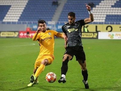 زوریا از رسیدن به قهرمانی بازماند