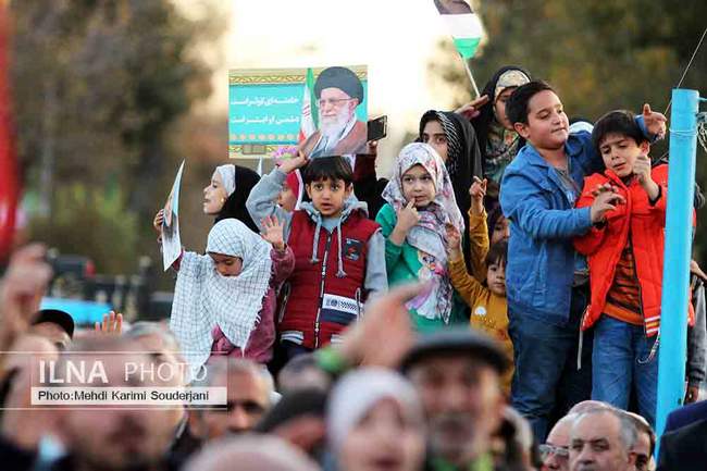 تجمع و حمایت مردم اصفهان در دفاع از مردم غزه