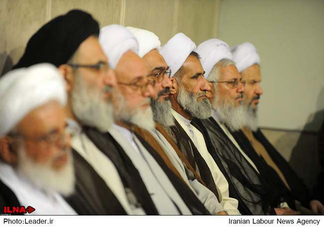 دیدار مسئولان نظام و سفرای کشورهای اسلامی با رهبر معظم انقلاب