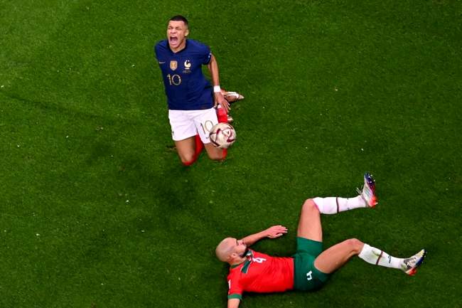 گزارش تصویری بازی فرانسه و مراکش