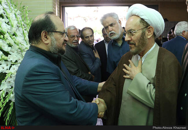مراسم ترحیم پدر همسر محمد شریعتمداری