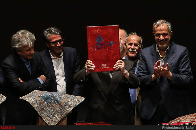آیین نکوداشت محمود فرشچیان به همراه رونمایی از آثار وی