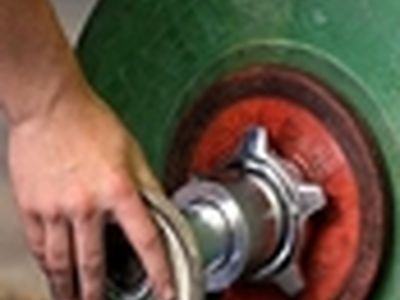 آقایی طلسم ۹۴ کیلوگرم را برای حفاری شکست