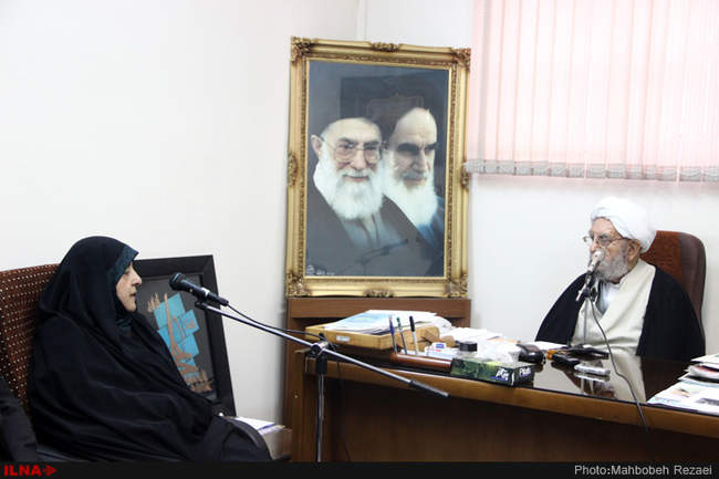 دیدار معصومه ابتکار با آیت الله امینی