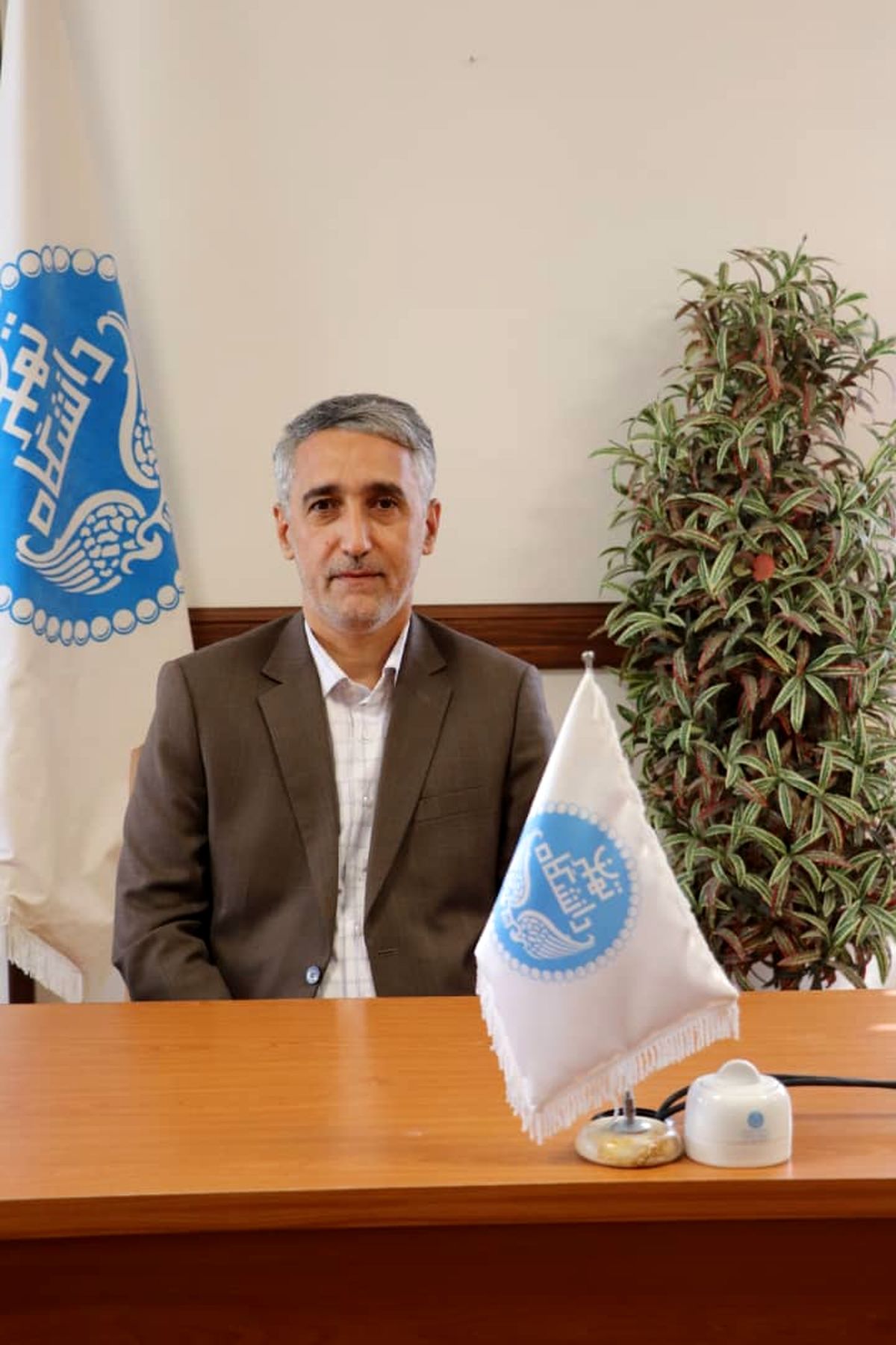 نابرابری‌ میان زندگی روستایی و عشایری موجب روستا‌گریزی می‌شود/ بیمه باید موجب ارتقای رفاه اجتماعی شود