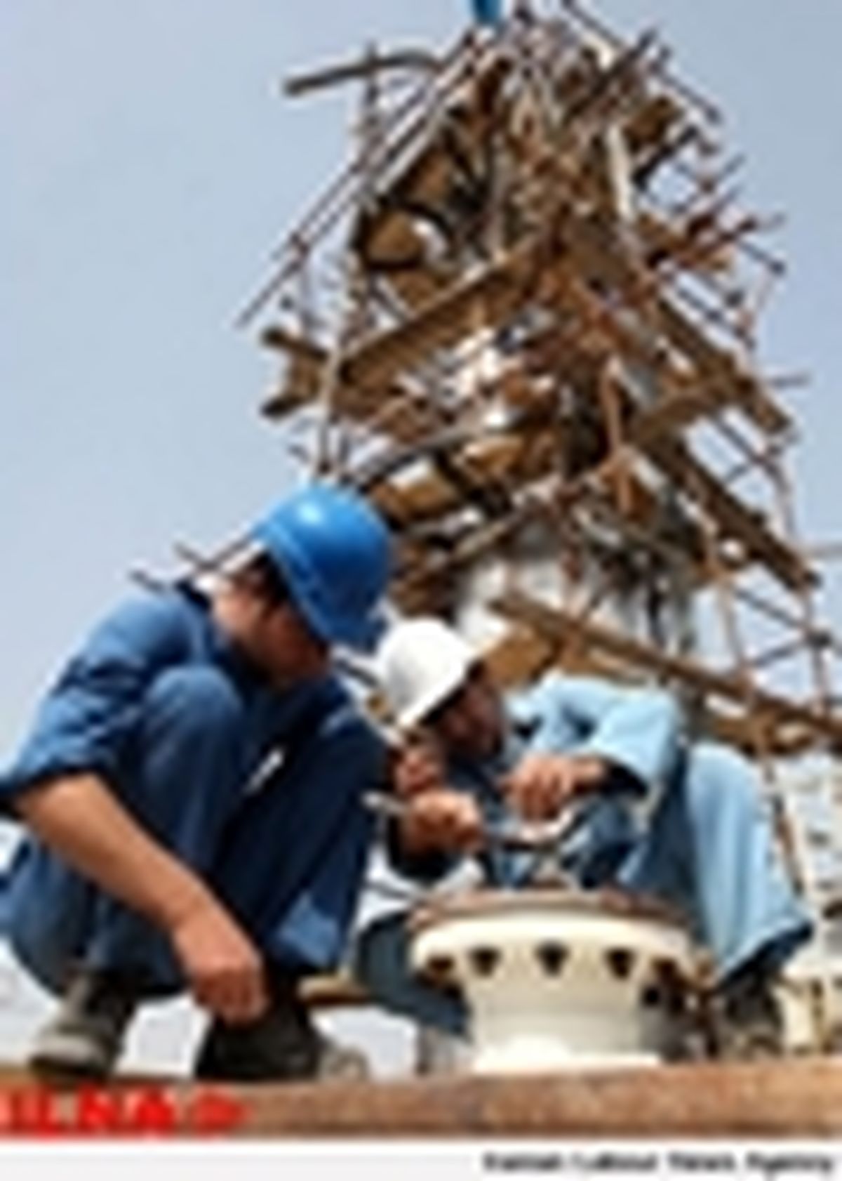 دولت تضمینی برای اجرای قانون کار در مناطق آزاد آبادان و خرمشهر بیاندیشد
