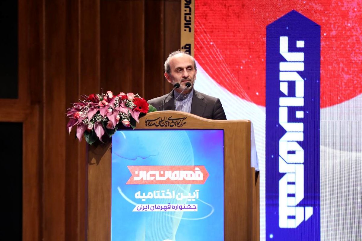 با تمام توان و قدرت در خدمت ورزش‌ کشور هستیم