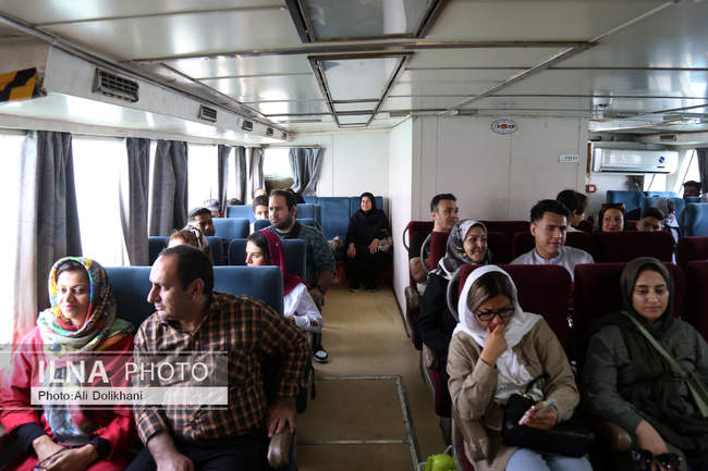 مسافران نوروزی در قشم