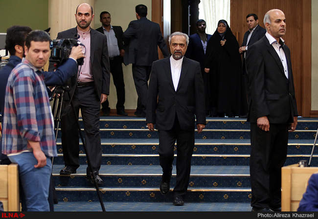 روز ملی شوراهای اسلامی شهر و روستا