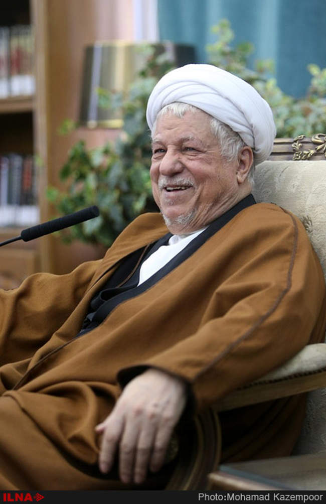 دیدار اعضای شورای مرکزی جمعیت جوانان انقلاب اسلامی با آیت الله هاشمی