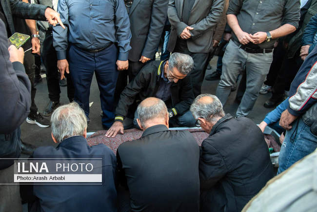 مراسم تشییع محمد تاجزاده 