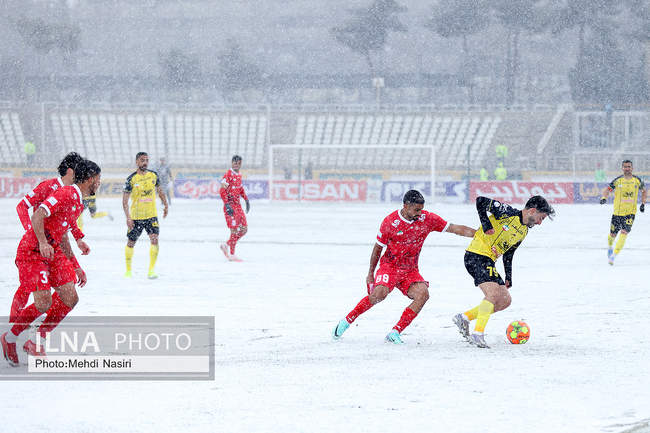 گزارش تصویری بازی پرسپولیس و سپاهان اصفهان