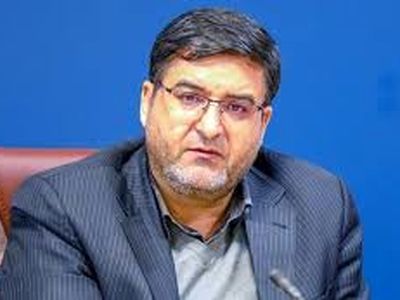 استاندار: تشکل‌های کارگری و کارفرمایی در توسعه چهارمحال و بختیاری نقش مهمی دارند