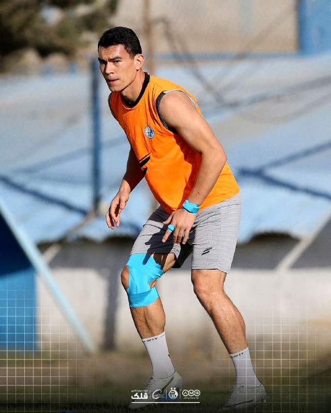 آخرین جلسه تمرینی استقلال قبل از بازی با شمس آذر