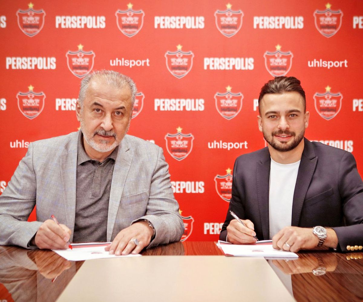 رسمی: رفیعی به پرسپولیس پیوست