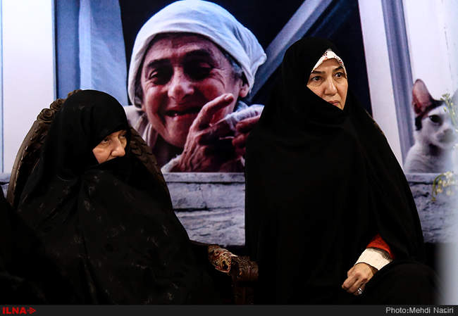 دیدار رئیس جمهور از خانه سالمندان و معلولین مجتمع قدس