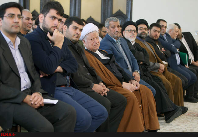 دیدار جمعی از دانشجویان دانشگاه‌های مختلف کشور با آیت‌الله هاشمی رفسنجانی