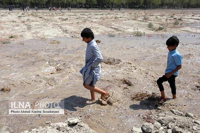 زاینده رود جاری  شد 
