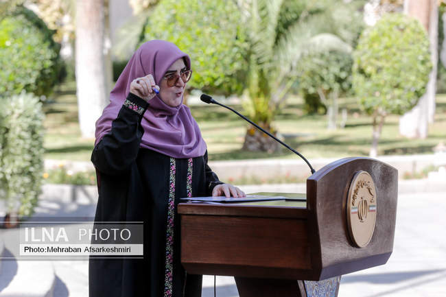 حاشیه جلسه هیات دولت - ۳۰ مهر