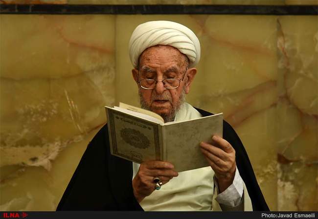 مراسم چهلمین روز در گذشت حضرت آیت الله محمد دانش زاده قمی ملقب به محم�