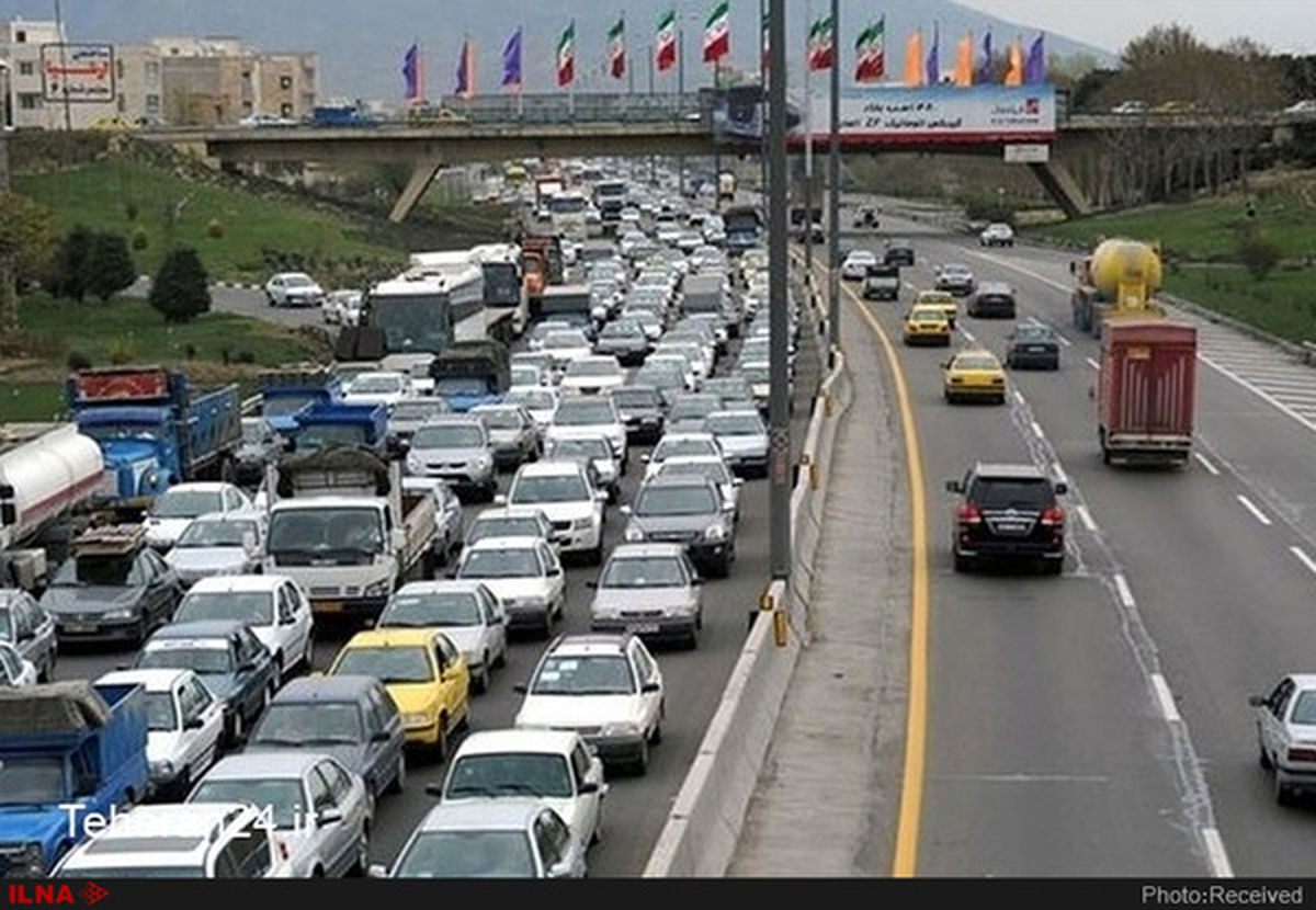 ترافیک نیمه‌سنگین در آزادراه کرج- تهران