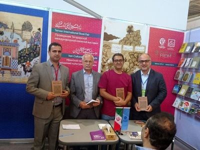 پیشنهاد تشکیل انجمن فرهنگی خیام/رونمایی از رمان «سه کاهن»