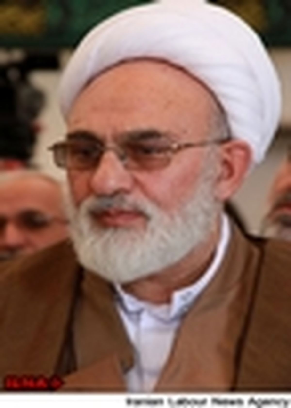 گرفتاری‌های متعددی برای کشور در هشت سال گذشته ایجاد شد