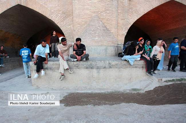 بازگشایی زاینده‌رود